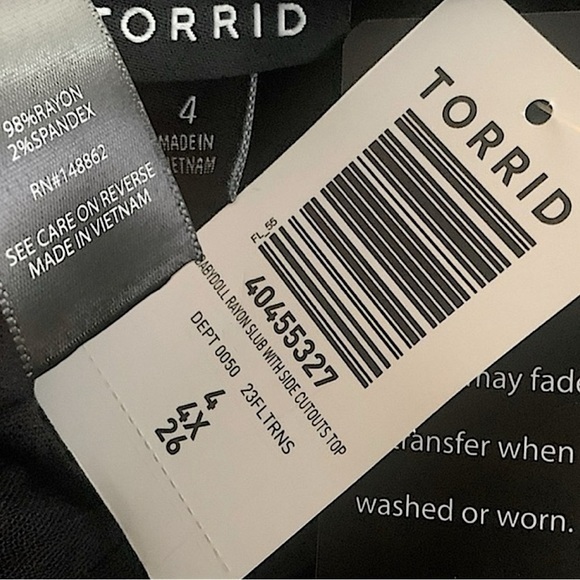 TORRID Babydoll‎ Rayon Slub With Side Cutouts Top NWT - Picture 6 of 6